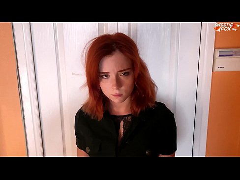 ❤️ Gwardja tas-Sigurtà Ikkastigat lil Pretty Woman għal Serq ta' Ħanut - Cum F'Ħalq ️❌ Porno f'mt.newsexxxx.ru ﹏